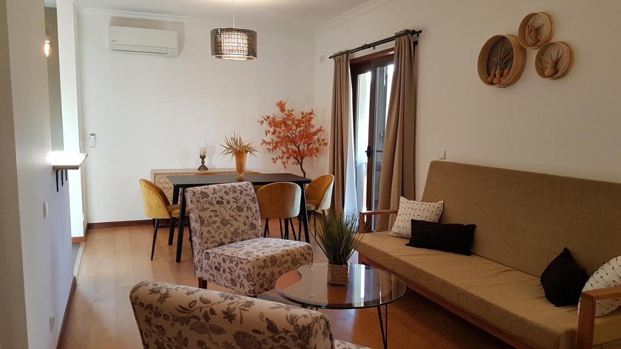 Sobreiro Apartamentos Rio Caldo Buitenkant foto