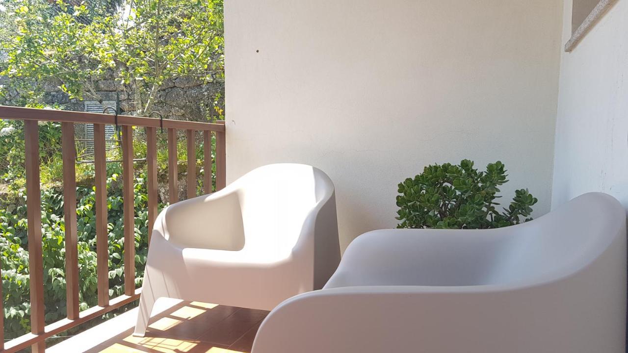 Sobreiro Apartamentos Rio Caldo Buitenkant foto